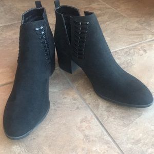 Qupid Booties - New